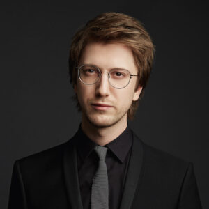 Photographie portrait de Damien Philippe, professeur de piano