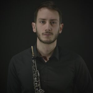 Photographie portrait de Hugo Quaccia, professeur de hautbois.