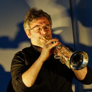 Photographie portrait de Nicolas Souchal, professeur de trompette